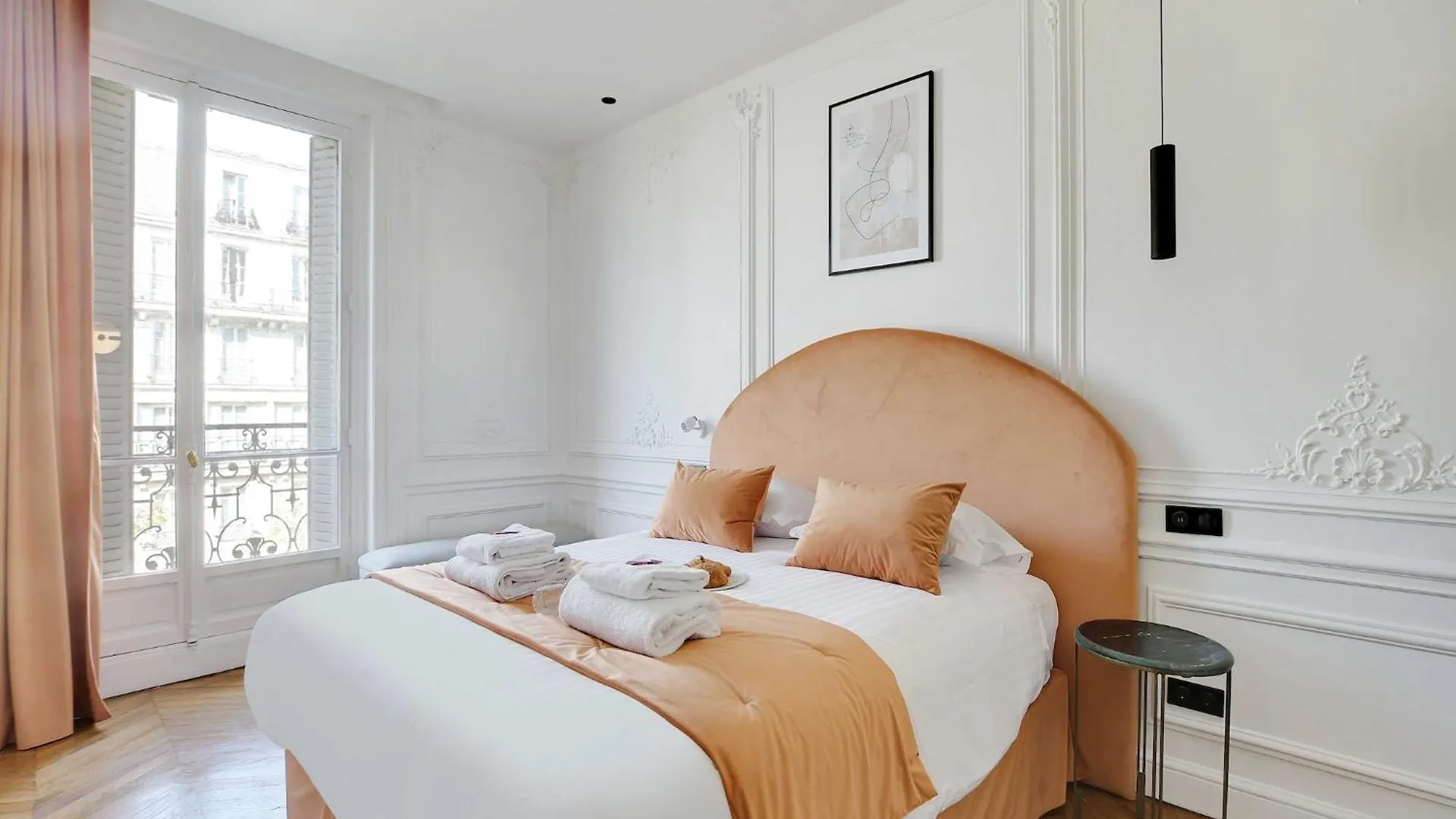 Spacious Apartment - 3Br 6P - Quinze-Vingts Paris 0*,  France